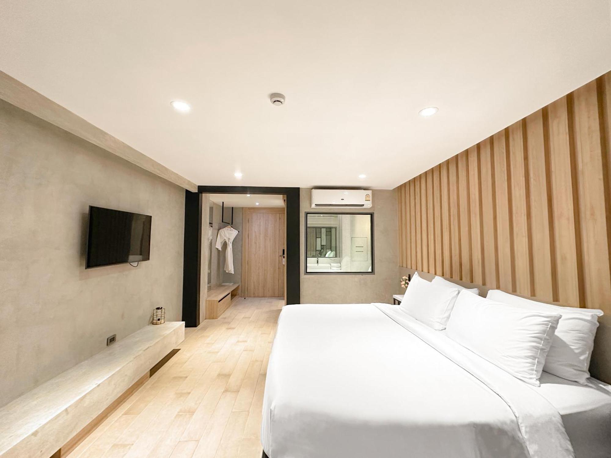 Loft Bangkok Hotel Buitenkant foto
