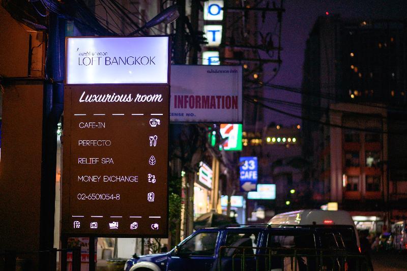 Loft Bangkok Hotel Buitenkant foto